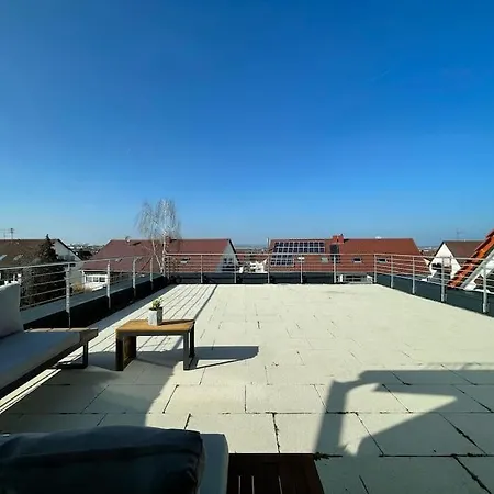 Gaestehaus Stoll - 3 Schlafzimmer, Nahe Flughafen & Messe * Фильдерштадт