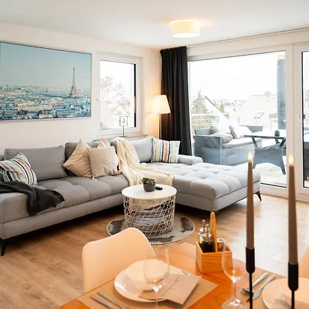 Gaestehaus Stoll - 3 Schlafzimmer, Nahe Flughafen & Messe Lägenhet *