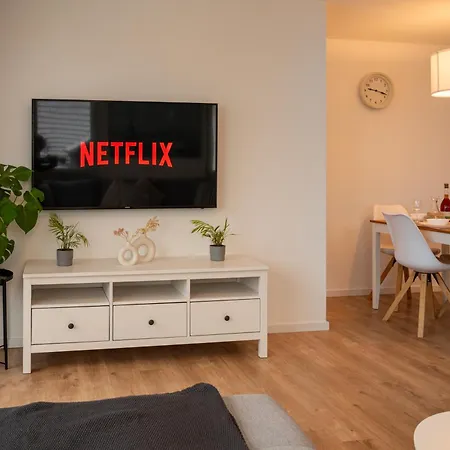 Gaestehaus Stoll - 3 Schlafzimmer, Nahe Flughafen & Messe Appartement Filderstadt